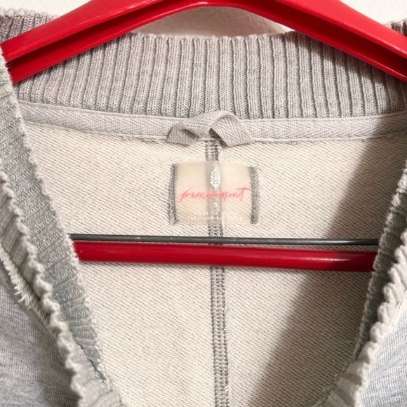 Free People Oversized Pullover - Picture 2 of 3